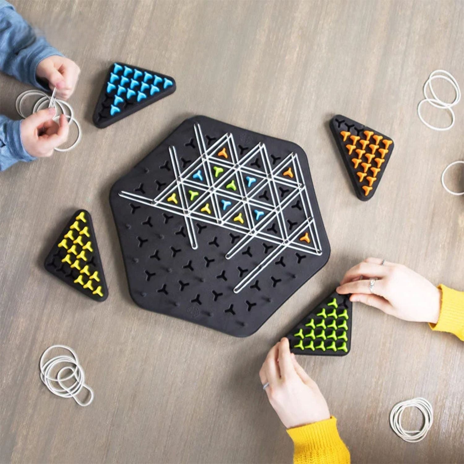 BrainFlex 国际象棋 | 策略,精准 & 家庭乐趣!