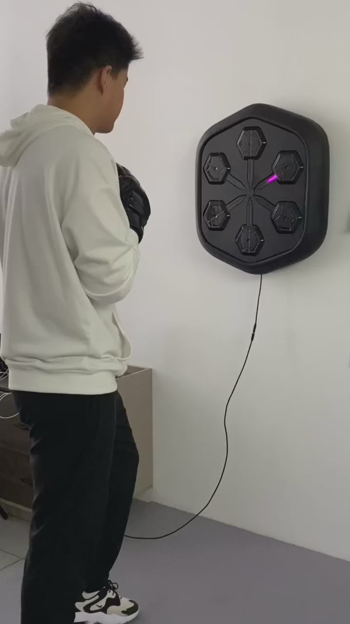 加载视频:BoxPro™ Smart Boxing Machine